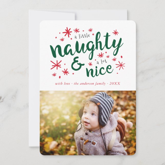Tarjeta Festiva Naughty y Nice Funny Holiday Photo card (Anverso)