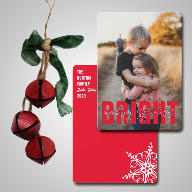 Tarjeta Festiva Navidades brillantes de los espíritus modernos (Showcase your favorite pic and make everyone's spirit bright this holiday season.  )