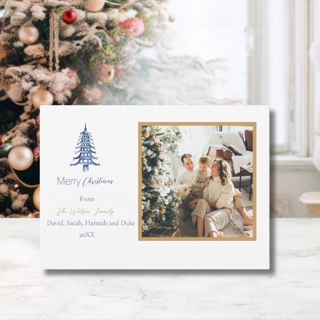 Tarjeta Festiva Navidades Chinoiserie Pagoda sencilla azul 2-Foto (Chinoiserie Christmas Simple Blue Pagoda 2-Photo Holiday Card)