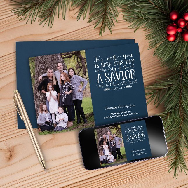 Tarjeta Festiva Navidades cristianos contra tipografía foto festiv (Christian Christmas Verse Typography Holiday Photo Christmas Card)