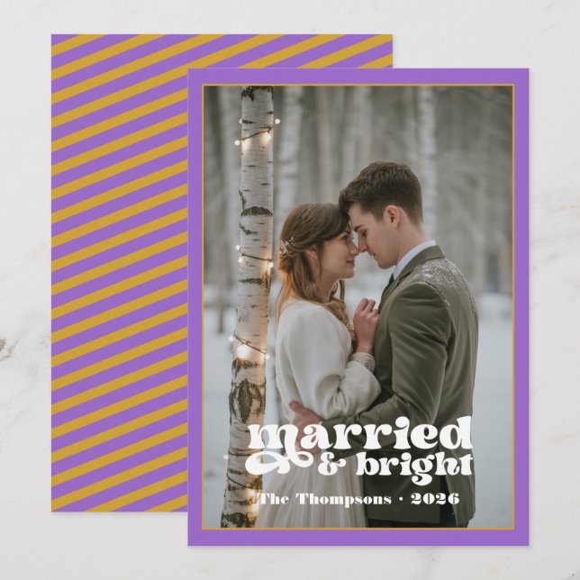 Tarjeta Festiva Navidades de Amethyst & Gold Newlyweds (Anverso / Reverso)