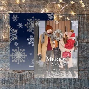 Tarjeta Festiva Navidades de Blue Merry y Bright Snowflakes