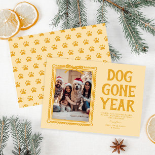 Tarjeta Festiva Navidades de fotografía amarilla Dog Gone Gone Yea