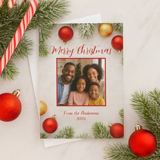 Tarjeta Festiva Navidades de fotografía de la familia Red & Gold J (Subido por el creador)