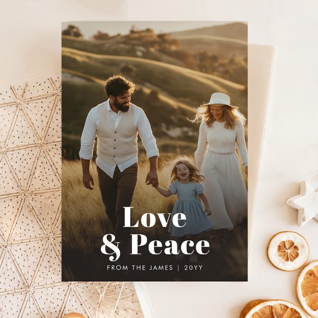 Tarjeta Festiva Navidades de fotografía de la familia Rustic Love  (Subido por el creador)
