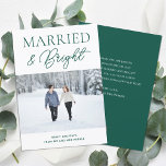 Tarjeta Festiva Navidades de fotografía modernos con escritura ver<br><div class="desc">Tarjeta de vacaciones para Navidades de fotografía modernos con escritura verde brillante y casados. Envíe personalizable y saludos personalizados de vacaciones a amigos, colegas y familia en festividades de diseño fotográfico simple, moda, elegante y moderno, tarjetas de estilo minimalista natural! Debajo de la caligrafía se muestra el mensaje de bienvenida...</div>