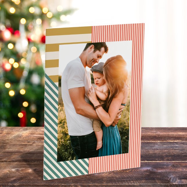 Tarjeta Festiva Navidades de fotografía modernos de franjas mixtas (Subido por el creador)
