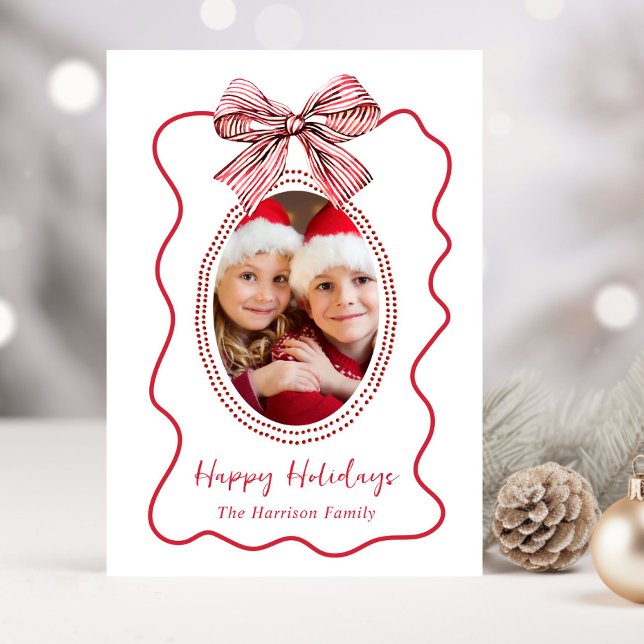 Tarjeta Festiva Navidades de fotos de marco ondulado rojo (Share the love and warmth of the season with your personalized photo Christmas card)