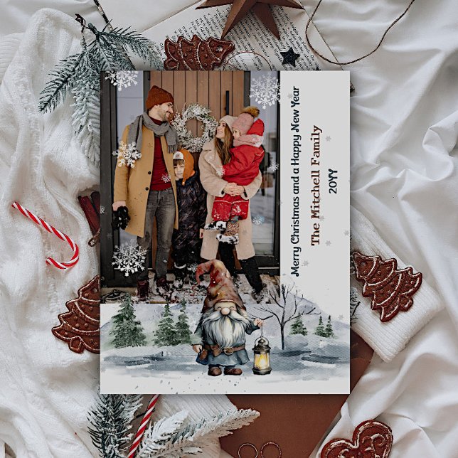 Tarjeta Festiva Navidades de invierno acuarela Gnome Photo (Watercolor Winter Christmas Gnome Photo Holiday Card)
