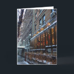 Tarjeta Festiva Navidades de la ciudad de Nueva York en bicicleta<br><div class="desc">El Card incluye una fotografía original de los cíclicos que gotean desde un edificio de la ciudad de Nueva York en invierno. Creado a partir de una foto tomada en el Upper West Side de Manhattan, NYC. Este diseño también está disponible en otros productos. ¿No ves exactamente lo que buscas?...</div>