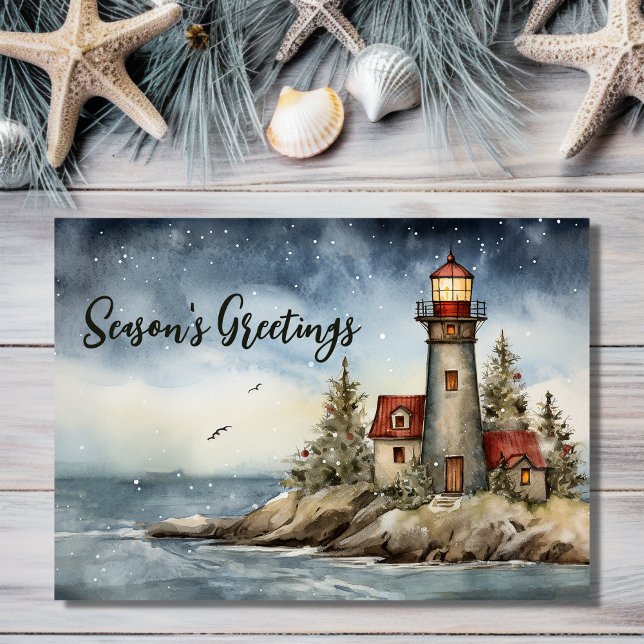 Tarjeta Festiva Navidades de la temporada de Wintery Lighthouse (Front - Wintery Lighthouse Season's Greetings Christmas Holiday Card)