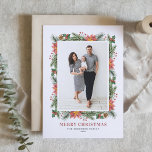 Tarjeta Festiva Navidades de la vendimia Poinsettias Pine Needles<br><div class="desc">Feliz Navidad! Envíe sus deseos y saludos de vacaciones a la familia y amigos con esta tarjeta de foto de Navidad floral de personalizable. Cuenta con un marco acuático de pinecones, agujas de pino, enrejados, bayas y poinsettia. Personalice agregando nombres, mensajes y una foto vertical. Esta vintage tarjeta de foto...</div>