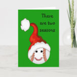 Tarjeta Festiva Navidades de los aficionados al béisbol<br><div class="desc">Béisbol o softball con sombrero Santa y tarjeta de Navidades deportivos de texto extraíble o cambiable</div>