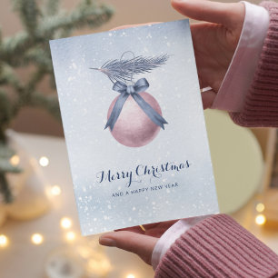 Tarjeta Festiva Navidades de ornamentos de copos de nieve rosados 