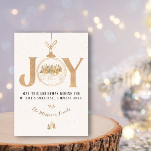 Tarjeta Festiva Navidades de oro y alegría beige clásicos planos