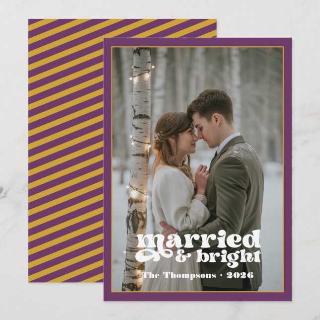 Tarjeta Festiva Navidades de Plum & Gold Newlyweds (Anverso / Reverso)