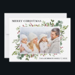 Tarjeta Festiva Navidades de Watercolor Winter Greenery Berries<br><div class="desc">Elegante acuarela Greenery Merry Christmas Photo Holiday Card incluye hojas de eucalipto y bayas rojas.</div>