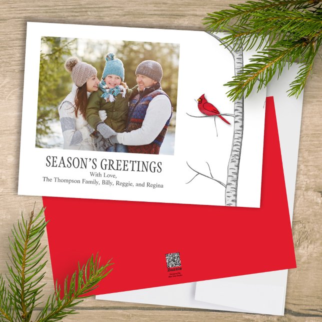 Tarjeta Festiva Navidades del Cardenal Rojo, foto del saludo de te (Simple winter botanical red cardinal photo card with a minimalist design.)