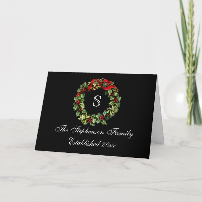 Tarjeta Festiva Navidades del Monograma Classic Holly Wreath Perso (Anverso)