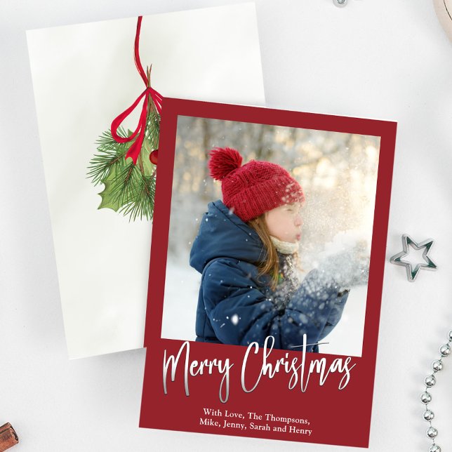 Tarjeta Festiva Navidades Elegante Winter Greenery Holly Photo (Merry Christmas Holly red with Silver calligraphy script photo card. )