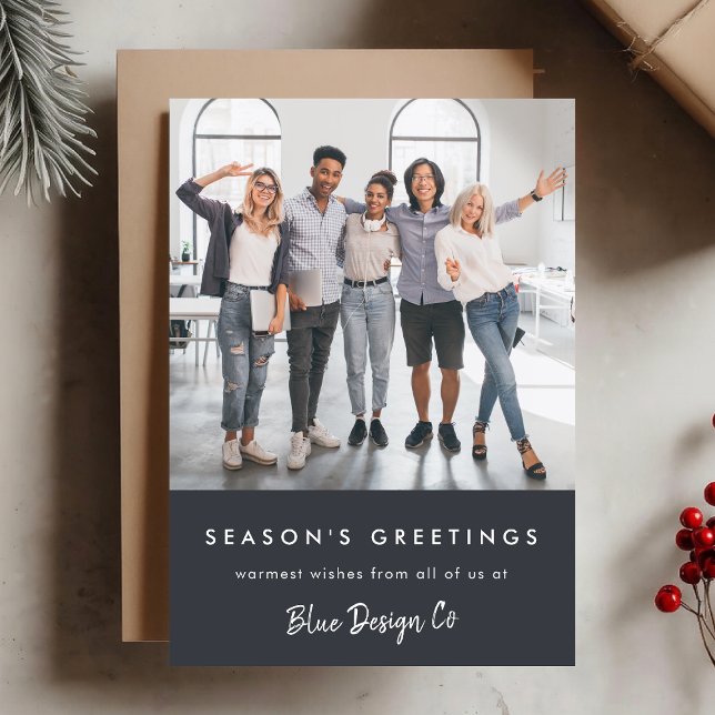 Tarjeta Festiva Navidades empresariales | Moderna y elegante foto  (Modern business Christmas card created for professional, stylish, and festive corporate greetings)