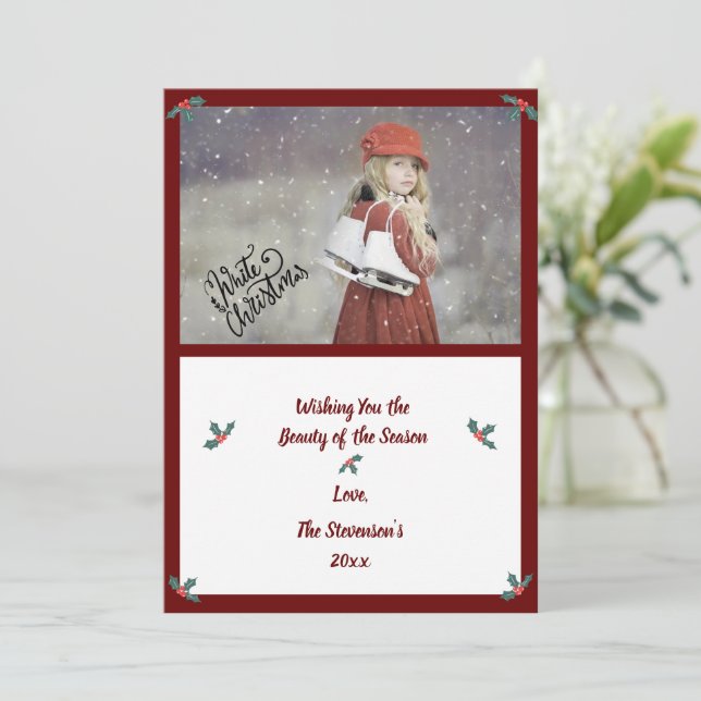 Tarjeta Festiva Navidades Foto Personalizada Script Merry Modern H (Anverso de pie)