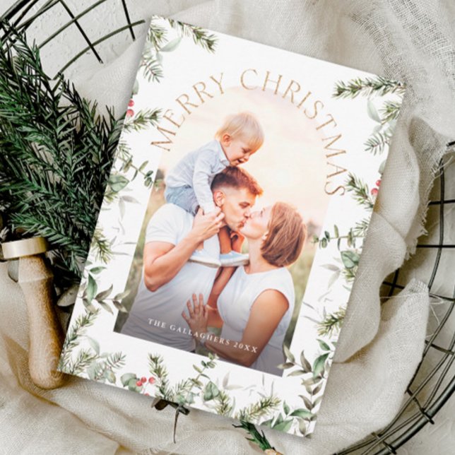 Tarjeta Festiva Navidades Greenery Foliage Gold Purpurina Photo (Christmas greenery arch photo holiday card.)