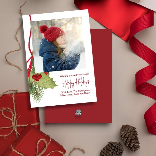 Tarjeta Festiva Navidades Holiday Winter Greenery Holly Photo (Merry Christmas Holly red calligraphy script and greenery photo card.)