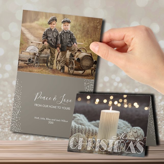 Tarjeta Festiva Navidades íntimos con velas blancas y foto doblada (Subido por el creador)
