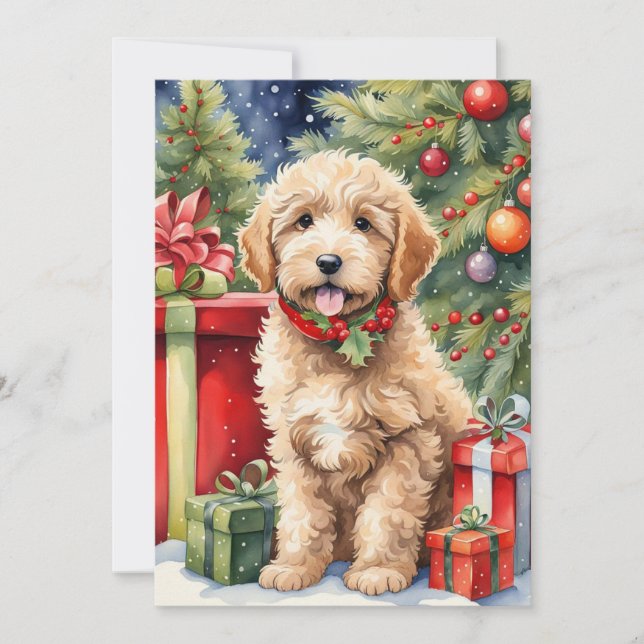 Tarjeta Festiva Navidades lindos Labradoodle Cachorro con regalos (Anverso)