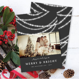 Tarjeta Festiva Navidades merry y brillantes en foto de luces para