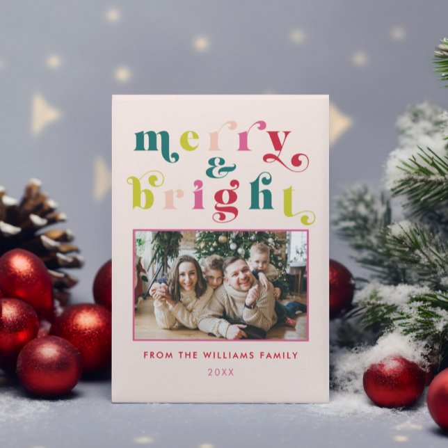 Tarjeta Festiva Navidades Merry y Brillantes Modernos De Varios Co (Multi Colored Modern Merry & Bright Christmas Holiday Card)
