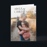 Tarjeta Festiva Navidades modernos de la fotografía de tipografía<br><div class="desc">Tarjeta de Navidades de fotografía moderna con un diseño simple y mínimo con "Feliz Navidad" en tipografía linda y divertida sobre tu foto favorita. El interior tiene un collage de fotos de tres cuadros junto con tu mensaje personalizado.</div>