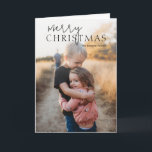 Tarjeta Festiva Navidades modernos de la fotografía de tipografía<br><div class="desc">Tarjeta de Navidades de fotografía moderna con un diseño simple y mínimo con "Feliz Navidad" en tipografía linda y divertida sobre tu foto favorita. El interior tiene un collage de fotos de tres cuadros junto con tu mensaje personalizado.</div>