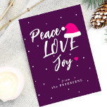 Tarjeta Festiva Navidades modernos paz amor alegría guión púrpura<br><div class="desc">Moderno Navidades casuales de tipografía de moda  de la paz el guión de la alegría del amor con un poco de corazón y Santa hat haciendo de los bonitos una tarjeta de saludo rosado púrpura de vacaciones Navidades.             Personalízalo con su apellido y texto en ambos lados!</div>