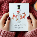 Tarjeta Festiva Navidades modernos únicos Snowman sin foto<br><div class="desc">Desee a sus amigos y familia una feliz temporada de vacaciones con este exclusivo diseño de muñecos de nieve para Navidades. Personaliza tu saludo de vacaciones y tu apellido.</div>