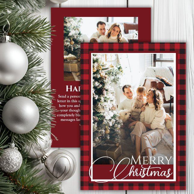 Tarjeta Festiva Navidades rusos de fotografía rojas y negras con b (Rustic Buffalo Plaid Red and Black Photo Christmas Holiday Card)