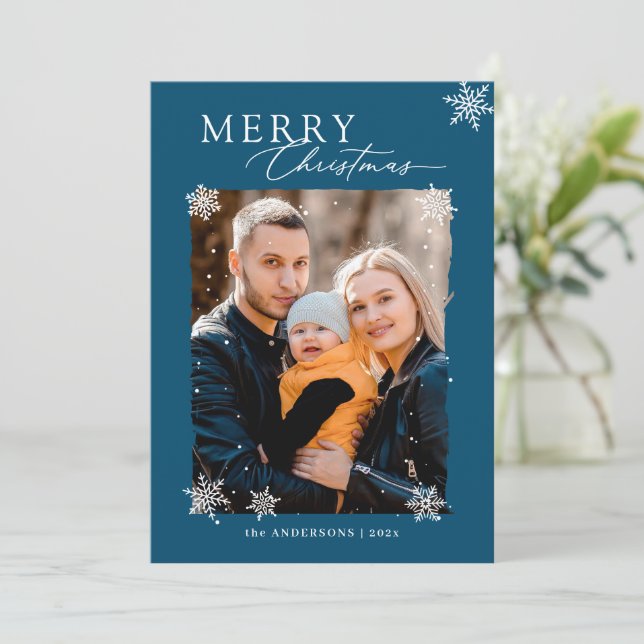 Tarjeta Festiva Navidades Snowflakes Winter Stylish Family Photo (Anverso de pie)