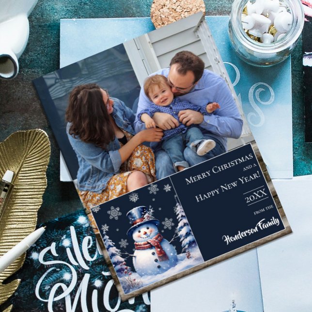 Tarjeta Festiva Navidades Snowman de Winter Forest (Winter Forest Snowman Christmas Photo Holiday Card)