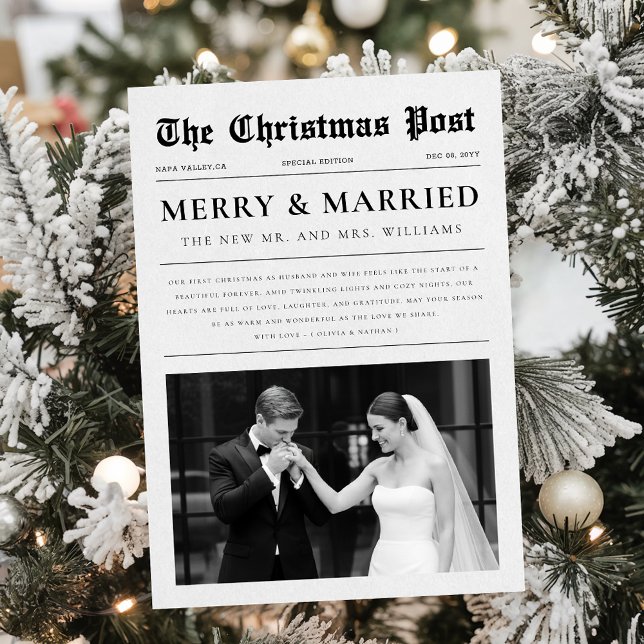 Tarjeta Festiva Newspaper Christmas Black and White Newlywed Photo (Subido por el creador)