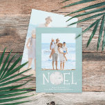Tarjeta Festiva Noel Photo Navidades Blue Beach Sand Dollar<br><div class="desc">Este diseño cuenta con una tarjeta de foto de Noel para Navidades,  una simple botánica,  un diseño tipográfico lindo,  un estilo de playa y dólar,  un elegante paisaje rústico,  azul turquesa,  fondo marino acuático,  con una tarjeta de fotografía costera náutica,  tropical,  navideña.</div>