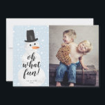 Tarjeta Festiva Oh Qué Divertido Snowman Snowman foto de feriado d<br><div class="desc">Esparza alegría este año con una fantástica y única tarjeta de fotos de vacaciones que dice "oh qué divertido" en un tipo de letra de estilo caligráfico y un hombre de nieve de color acuático pintado a mano con un fondo nevado. Viene con un patrón de coincidencia en la parte...</div>