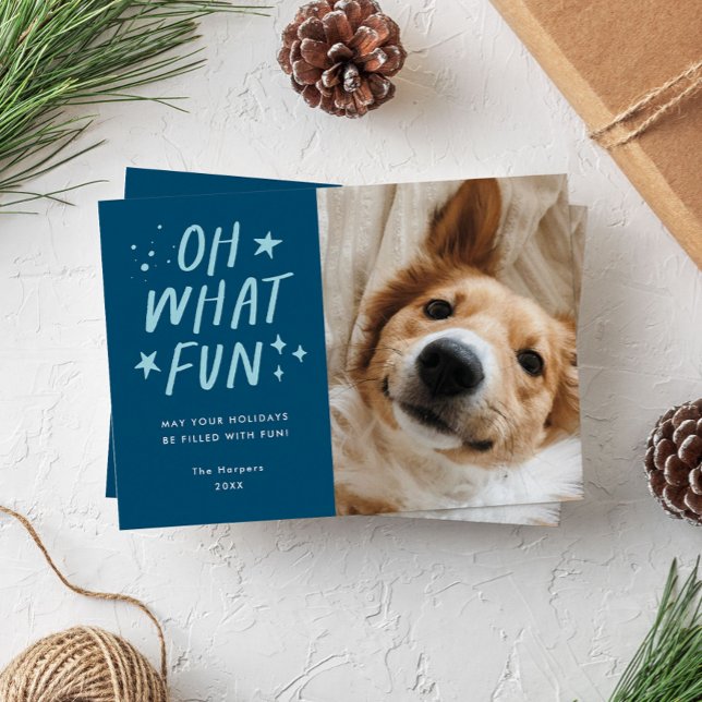 Tarjeta Festiva Oh Qué Mascotas divertidos Navidades de foto Blue (Pet Christmas photo card with the words "oh what fun")