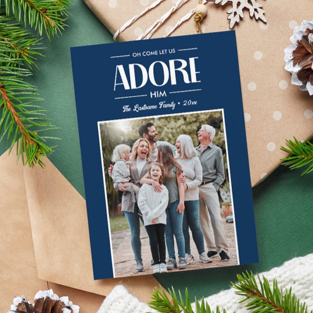 Tarjeta Festiva Oh, Ven, déjanos Adorarle. Foto Cristiana AZUL (OH COME, LET US ADORE HIM FAMILY PHOTO CHRISTMAS RELIGIOUS MINIMIAL CARDS. Christian quote holiday)