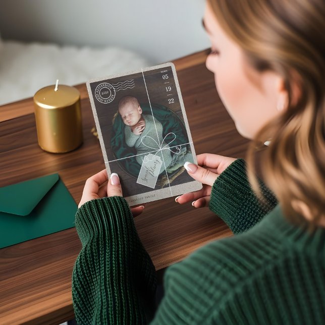 Tarjeta Festiva Parcela de parto especial Estadísticas de natalida (Special Delivery Parcel Baby Birth Stats & Photo Holiday Card)