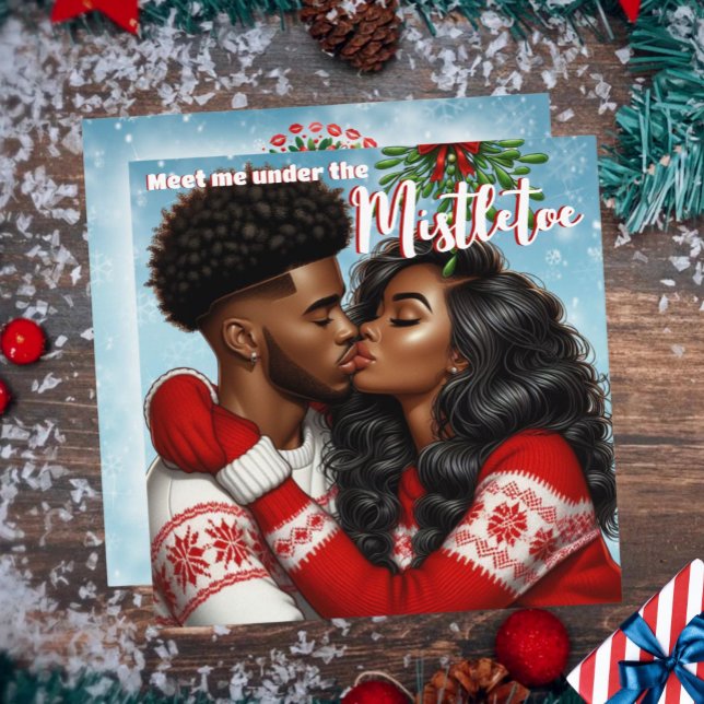 Tarjeta Festiva Pareja Afroamericana se besa bajo el Muérdago en N (African American Sweethearts Couple Christmas Mistletoe Kiss Holiday Card)