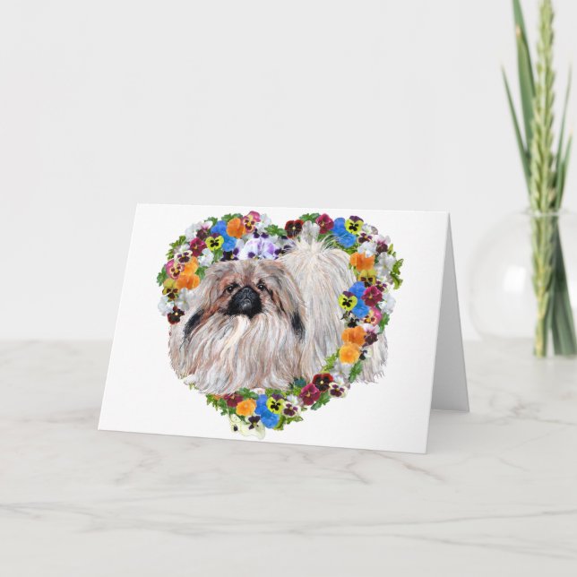 Tarjeta Festiva Pekingeses en un corazón floral (Anverso)