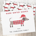 Tarjeta Festiva Perro de Dachshund en una diversión de Santa Hat<br><div class="desc">Perro de Dachshund,  dulce y adorable,  o de Wiener en un suéter de punto rojo y blanco festivo. Cambie los nombres y el saludo para personalizar. Arte original de Nic Squirrell.</div>