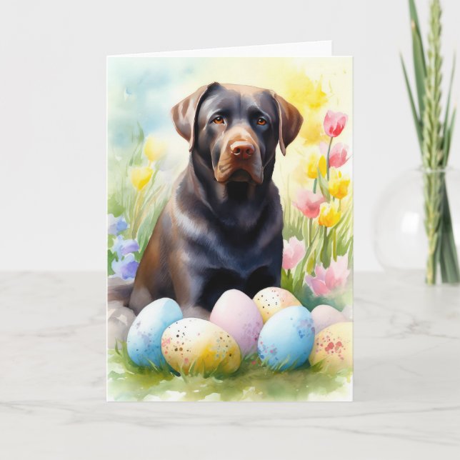 Tarjeta Festiva Perro negro de Labrador con huevos de Pascua (Anverso)