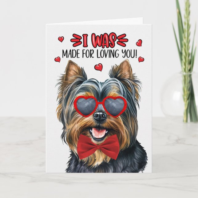 Tarjeta Festiva Perro negro yorkie hecho para amarte a San Valentí (Anverso)